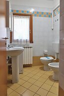 Homely Flat With Pool-beahost