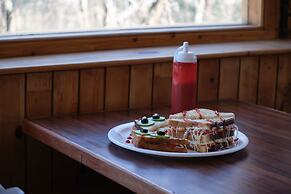 Zen Manali by Keekoo Stays