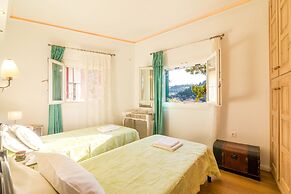 Lakka Seaview Apartments by Konnect