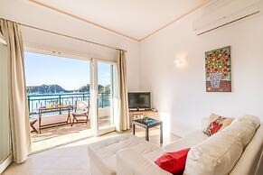 Lakka Seaview Apartments by Konnect