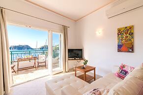 Lakka Seaview Apartments by Konnect