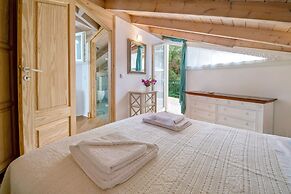 Lakka Seaview Apartments by Konnect