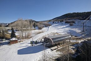 Beaver Creek Landing A404 3 Bedroom Condo by RedAwning