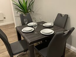 Impeccable 2-bed Apartment in Birmingham