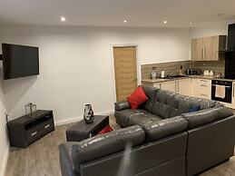 Impeccable 2-bed Apartment in Birmingham