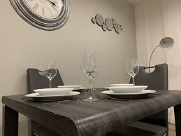 Impeccable 2-bed Apartment in Birmingham