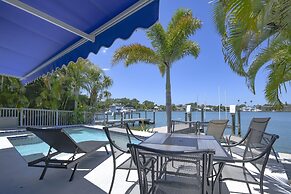 Water Lover's Paradise - Weekly Rental 2 Bedroom Home by RedAwning