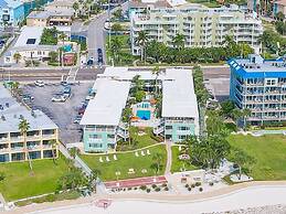 Tropic Terrace #44 - Beachfront Rental 2 Bedroom Condo by RedAwning