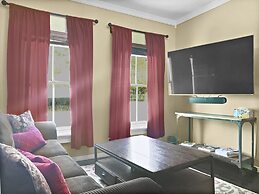 Brekke's Basecamp 3 Bedroom Home by RedAwning