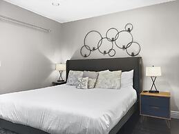 Brekke's Basecamp 3 Bedroom Home by RedAwning