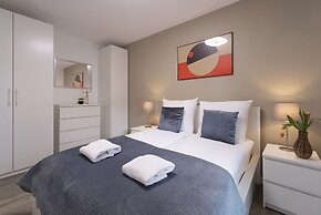 Waterlane Island Old Town by Renters