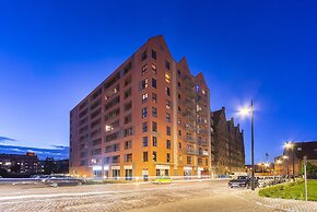 Waterlane Island Old Town by Renters