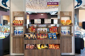 Tru By Hilton Cartersville, GA