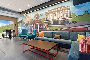 Tru By Hilton Cartersville, GA