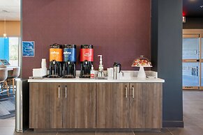 Tru By Hilton Cartersville, GA