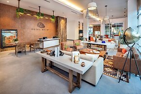 Hotel Melby Downtown Melbourne, Tapestry Collection by Hilton