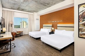 Hotel Melby Downtown Melbourne, Tapestry Collection by Hilton