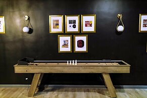 Chic Collection by NOHOTEL on PTree RD