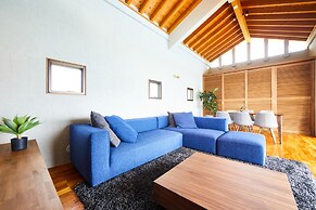 relax kouri villa Rekrrr