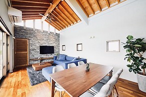 relax kouri villa Rekrrr