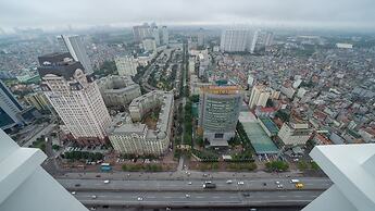 Bom Homes - Vinhomes Skylake Serviced Apartment