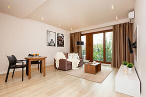 Apartments Warsaw Magazynowa by Renters