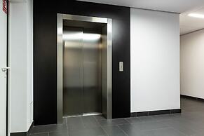 Apartments Warsaw Magazynowa by Renters