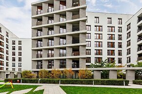 Apartments Warsaw Magazynowa by Renters