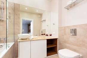 Apartments Warsaw Magazynowa by Renters