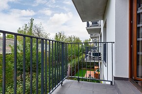 Apartments Warsaw Magazynowa by Renters