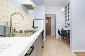 Apartments Bitwy Warszawskiej by Renters