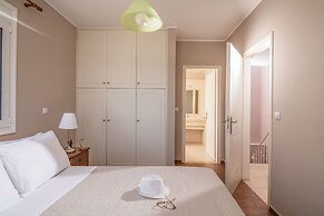 Dafni - Gerani Villas With Private Pooi