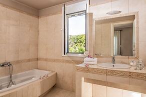 Dafni - Gerani Villas With Private Pooi