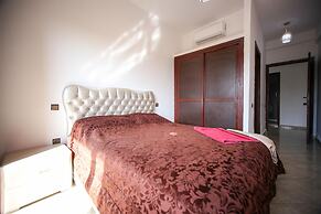 Luxurious 3 Bedroom Apartment