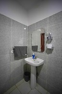 Very Nice Apartment With Pool and Garden