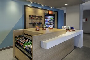 Avid Hotels Milwaukee West Waukesha by IHG