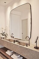 SantAnna Luxury Suites