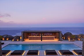 SantAnna Luxury Suites