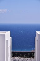 SantAnna Luxury Suites