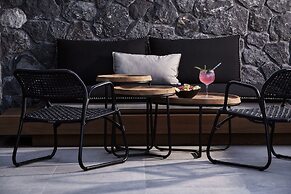 SantAnna Luxury Suites