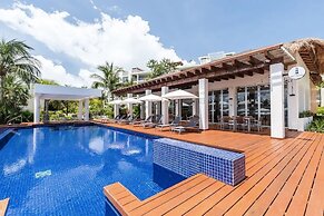 La Amada Residences Luxury