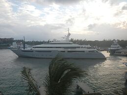 La Amada Residences Luxury