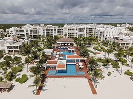 La Amada Residences Luxury