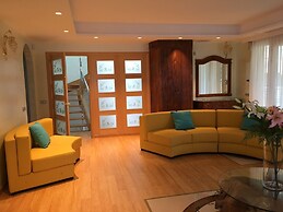 Luxury Modern Villa Fenals