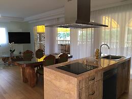 Luxury Modern Villa Fenals