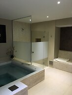 Luxury Villa Mongoda Luxury