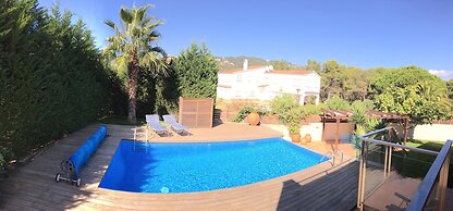 Luxury Villa Mongoda Luxury