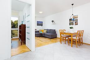 Apartment Warsaw Browarna by Renters