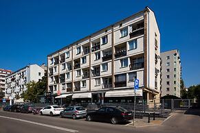 Apartment Warsaw Browarna by Renters