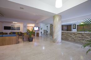 Vrissaki Hotel Apartments